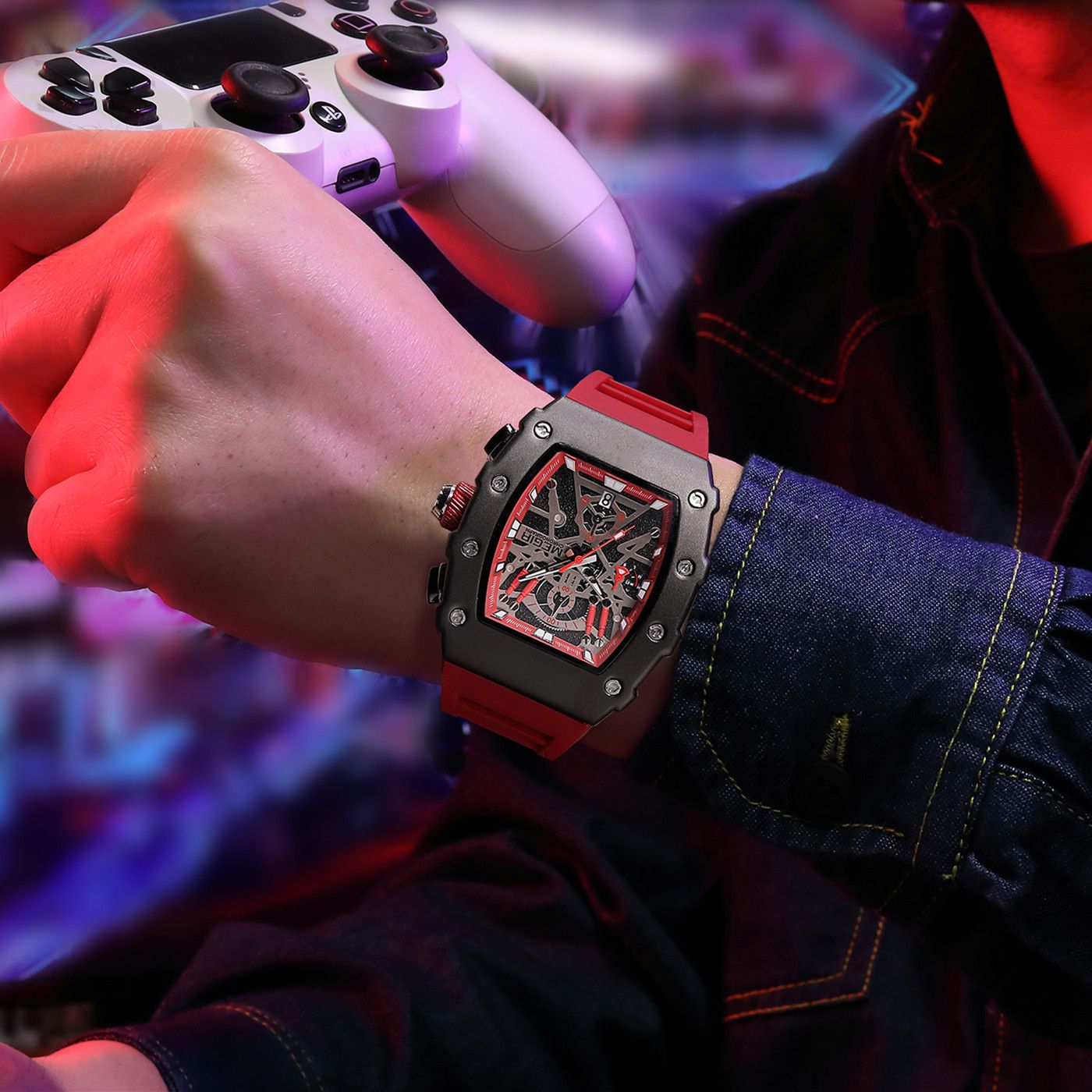 MEGIR Luxury Outdoor Sport Wristwatch for Men Silicone Waterproof